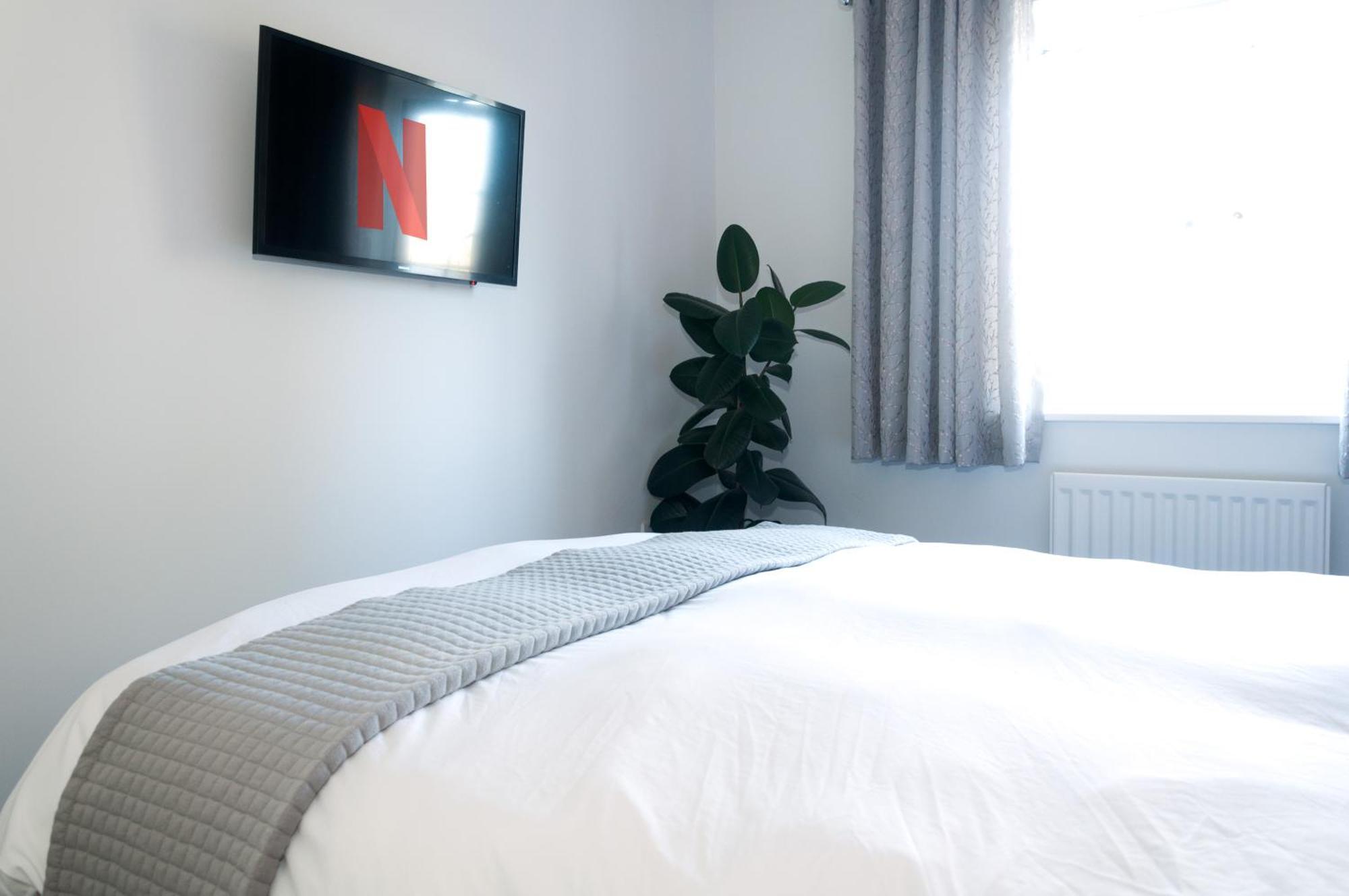 Riverside Stays, Modern House Stays, Shefford, Bedfordshire Екстериор снимка