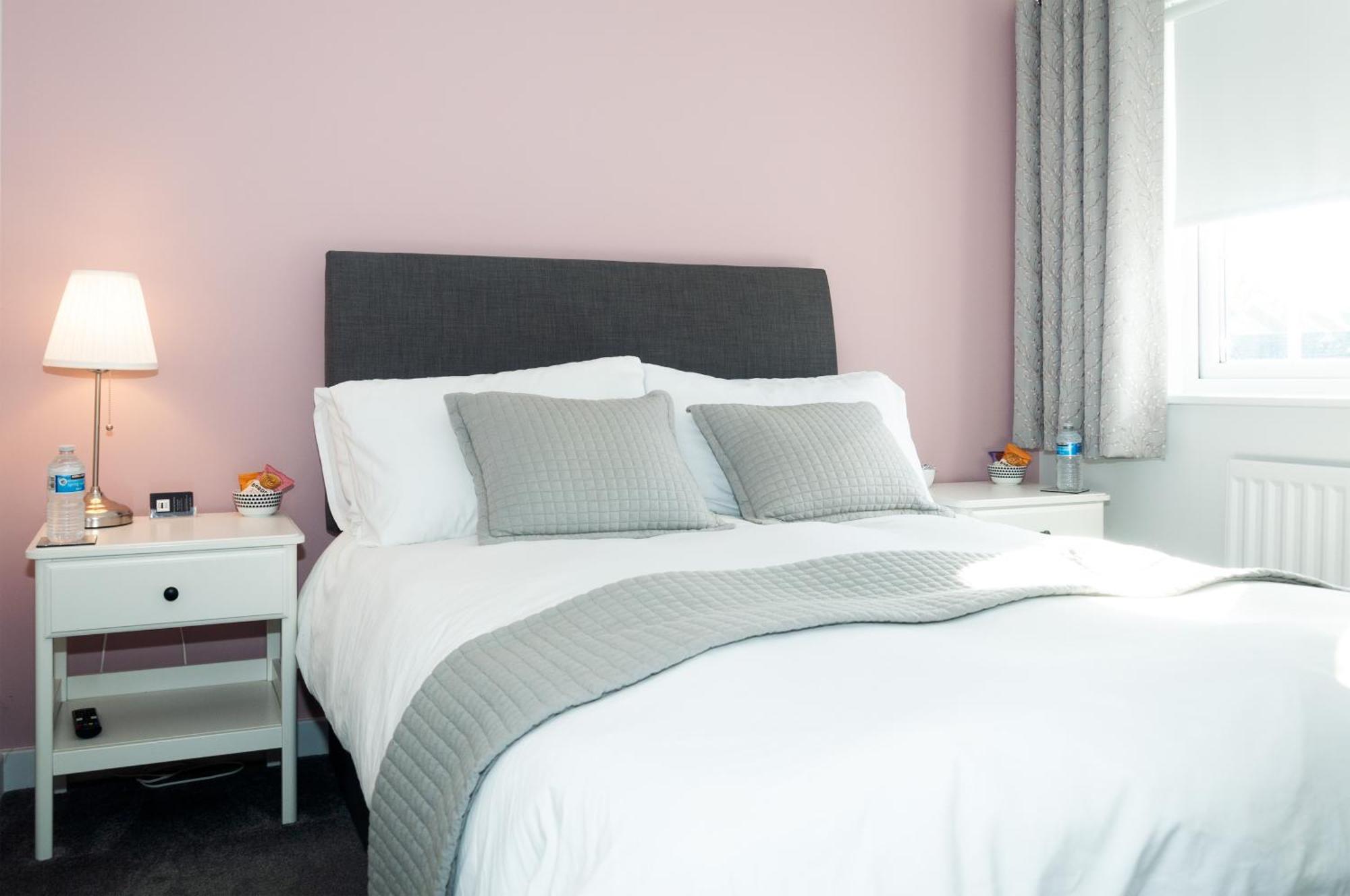 Riverside Stays, Modern House Stays, Shefford, Bedfordshire Екстериор снимка