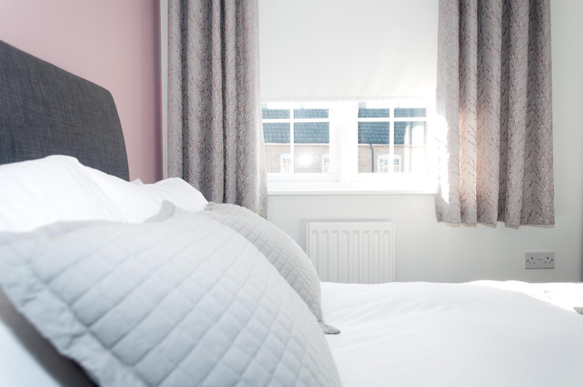 Riverside Stays, Modern House Stays, Shefford, Bedfordshire Екстериор снимка