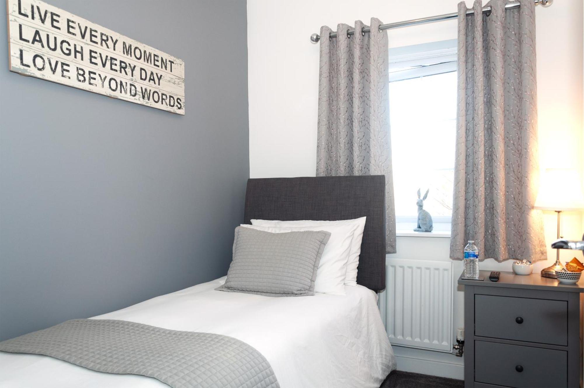 Riverside Stays, Modern House Stays, Shefford, Bedfordshire Екстериор снимка
